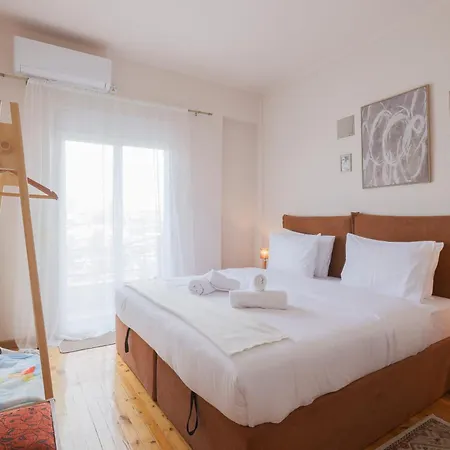 Atelier Poly - Two Bedroom For 5 Persons -50m To Metro Sintrivani Station- 6th Floor Plain View - Center - * Saloniki