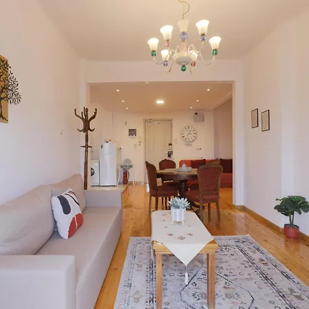 Atelier Poly - Two Bedroom For 5 Persons -50m To Metro Sintrivani Station- 6th Floor Plain View - Center - Apartament *