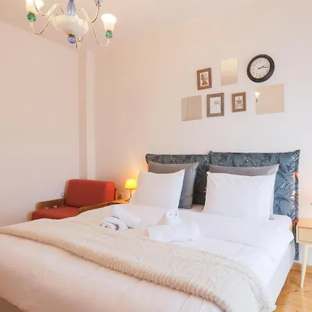 Atelier Poly - Two Bedroom For 5 Persons -50m To Metro Sintrivani Station- 6th Floor Plain View - Center - *
