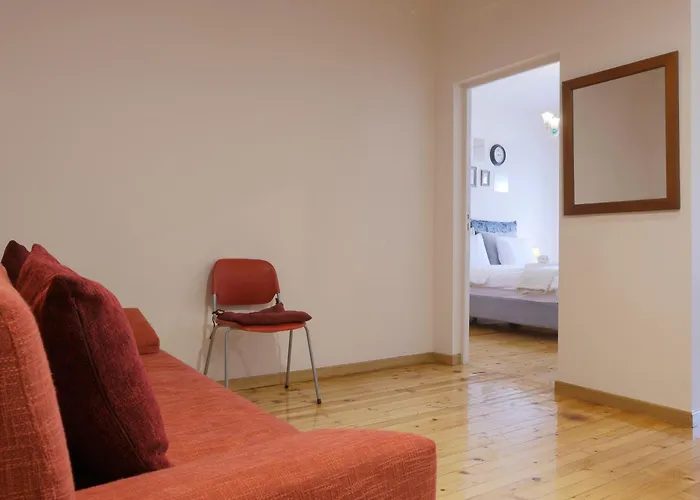 Atelier Poly - Two Bedroom For 5 Persons -50m To Metro Sintrivani Station- 6th Floor Plain View - Center - Appartement