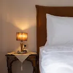Atelier Poly - Two Bedroom For 5 Persons -50m To Metro Sintrivani Station- 6th Floor Plain View - Center - *