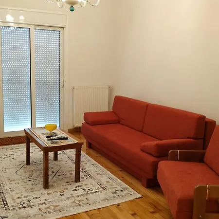 Atelier Poly - Two Bedroom For 5 Persons -50m To Metro Sintrivani Station- 6th Floor Plain View - Center - شقة سالونيك