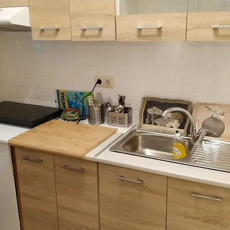 Atelier Poly - Two Bedroom For 5 Persons -50m To Metro Sintrivani Station- 6th Floor Plain View - Center -