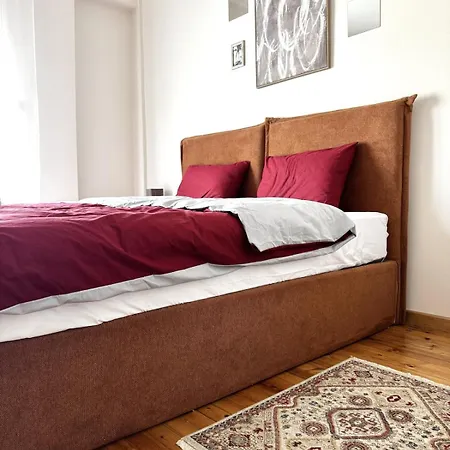 Atelier Poly - Two Bedroom For 5 Persons -50m To Metro Sintrivani Station- 6th Floor Plain View - Center - * Saloniki