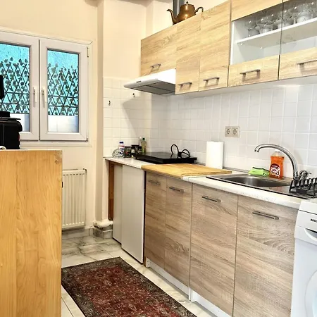 Atelier Poly - Two Bedroom For 5 Persons -50m To Metro Sintrivani Station- 6th Floor Plain View - Center - *