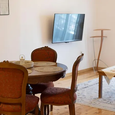 Apartment Atelier Poly - Two Bedroom For 5 Persons -50m To Metro Sintrivani Station- 6th Floor Plain View - Center - Thessaloniki