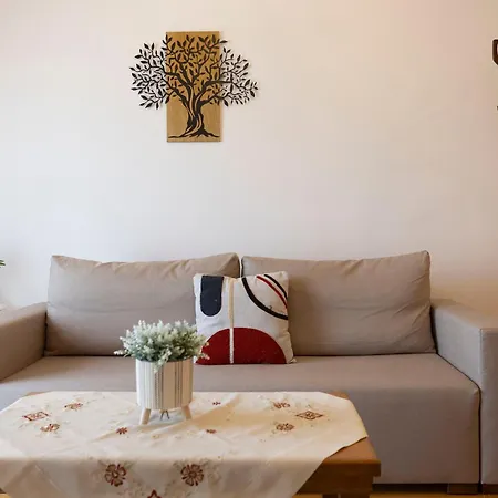 Atelier Poly - Two Bedroom For 5 Persons -50m To Metro Sintrivani Station- 6th Floor Plain View - Center - Apartment Thessaloniki