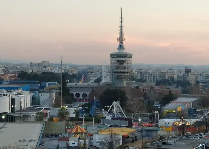 Atelier Poly - Two Bedroom For 5 Persons -50m To Metro Sintrivani Station- 6th Floor Plain View - Center - Apartment Thessaloniki