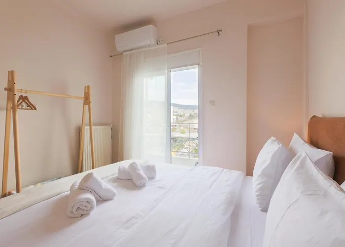 Atelier Poly - Two Bedroom For 5 Persons -50m To Metro Sintrivani Station- 6th Floor Plain View - Center -