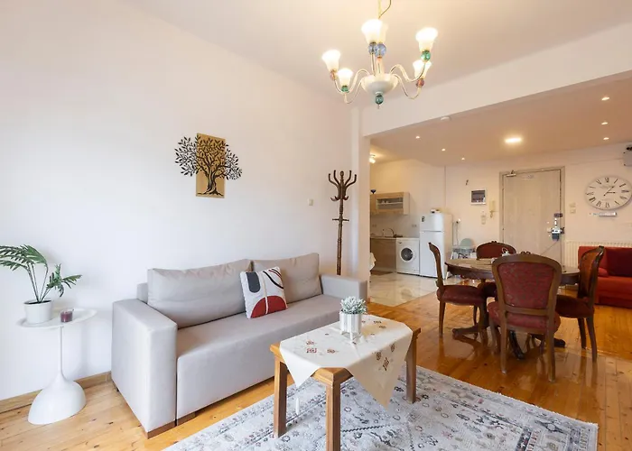 Atelier Poly - Two Bedroom For 5 Persons -50m To Metro Sintrivani Station- 6th Floor Plain View - Center - Салоники