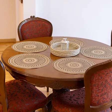 Atelier Poly - Two Bedroom For 5 Persons -50m To Metro Sintrivani Station- 6th Floor Plain View - Center - 아파트 테살로니키